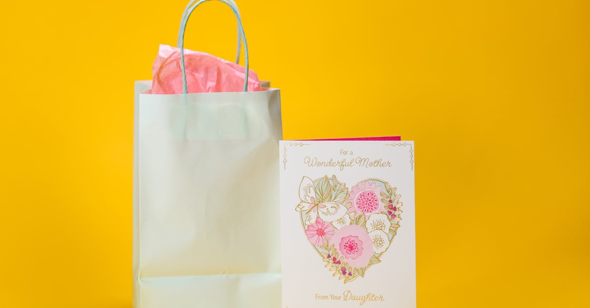 découvrez des idées de cadeaux originales pour la fête des mères ! offrez à votre maman un moment inoubliable avec des présents uniques, allant des bijoux personnalisés aux expériences mémorables. faites de ce jour spécial une célébration de l'amour et de la gratitude.