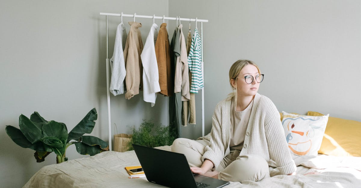 découvrez les avantages du travail à distance : flexibilité, équilibre vie professionnelle-vie privée et augmentation de la productivité. apprenez à tirer le meilleur parti de votre expérience de télétravail grâce à nos conseils et outils innovants.