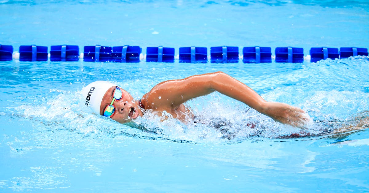 découvrez les bienfaits de la natation pour votre santé et votre bien-être. explorez des conseils sur les techniques de nage, les équipements indispensables et les meilleures piscines où pratiquer ce sport relaxant et tonifiant.
