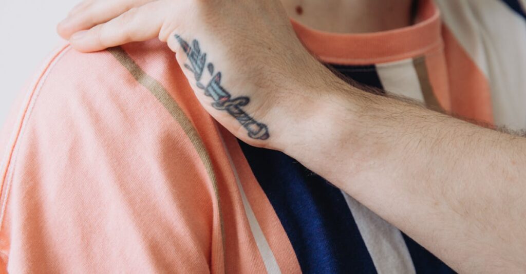 découvrez les dernières tendances en matière de tatouages pour 2023 ! inspirez-vous des styles innovants, des designs populaires et des techniques modernes qui transforment l'art corporel. que vous soyez novice ou passionné, trouvez le tatouage parfait qui reflète votre personnalité.