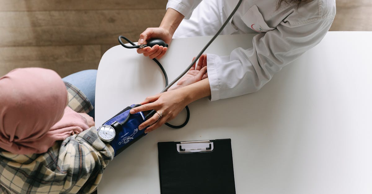 découvrez les causes, symptômes et traitements du cancer du foie. informez-vous sur le diagnostic, les facteurs de risque et les avancées médicales pour mieux comprendre cette maladie.