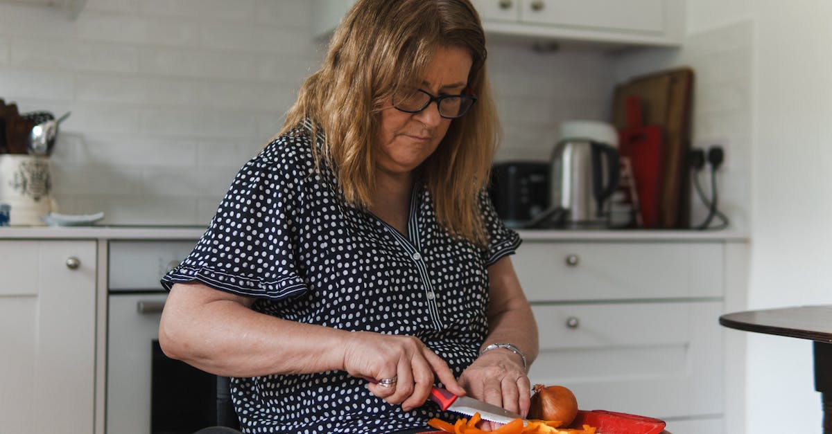 découvrez un guide pratique des équivalences en cuisine pour réussir toutes vos recettes, avec des correspondances de mesures et d’ingrédients faciles à utiliser au quotidien.