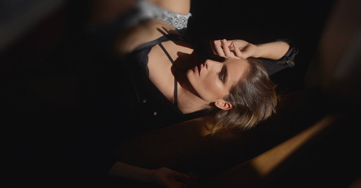 découvrez différents types de positions sexuelles pour pimenter votre vie intime, renforcer la complicité avec votre partenaire et explorer de nouvelles sensations en toute confiance.