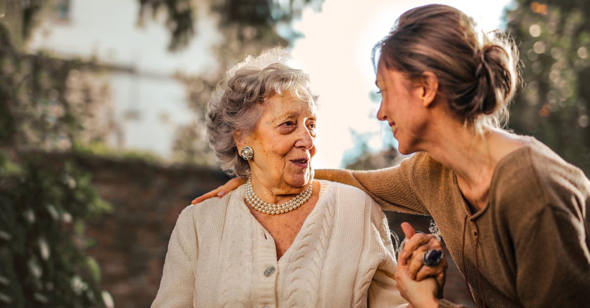 découvrez tout ce qu'il faut savoir sur la pension de réversion : conditions d'obtention, démarches à suivre et conseils pratiques pour bénéficier de la pension destinée aux ayants droit après le décès d'un proche.