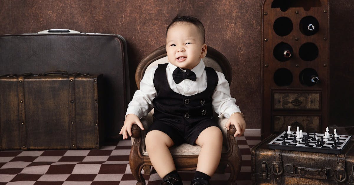 découvrez une liste inspirante de prénoms pour bébés, classiques ou originaux, pour filles et garçons, avec leurs significations et origines pour vous aider à choisir le prénom parfait.