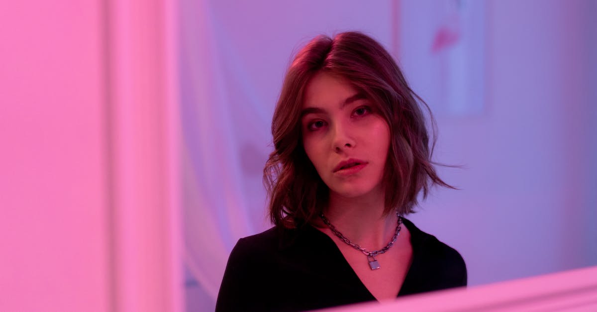 découvrez tout ce qu'il faut savoir sur le prénom bob : origines, signification, personnalité et popularité. informations et conseils pour choisir ce prénom unique pour votre enfant.