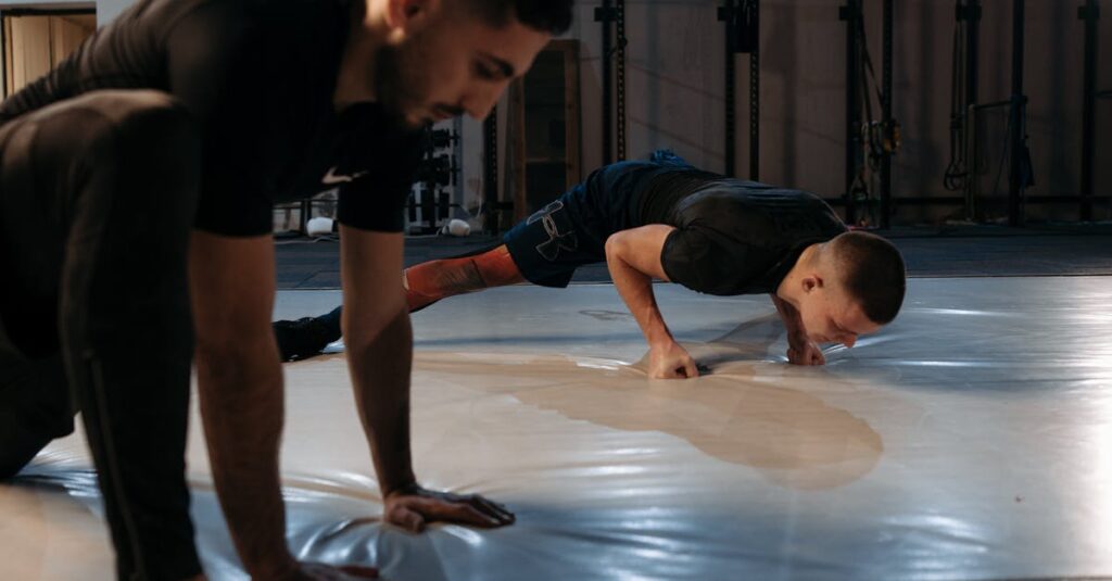 découvrez les meilleurs exercices au poids du corps pour vous muscler, perdre du poids et rester en forme chez vous, sans matériel. idéal pour tous les niveaux !