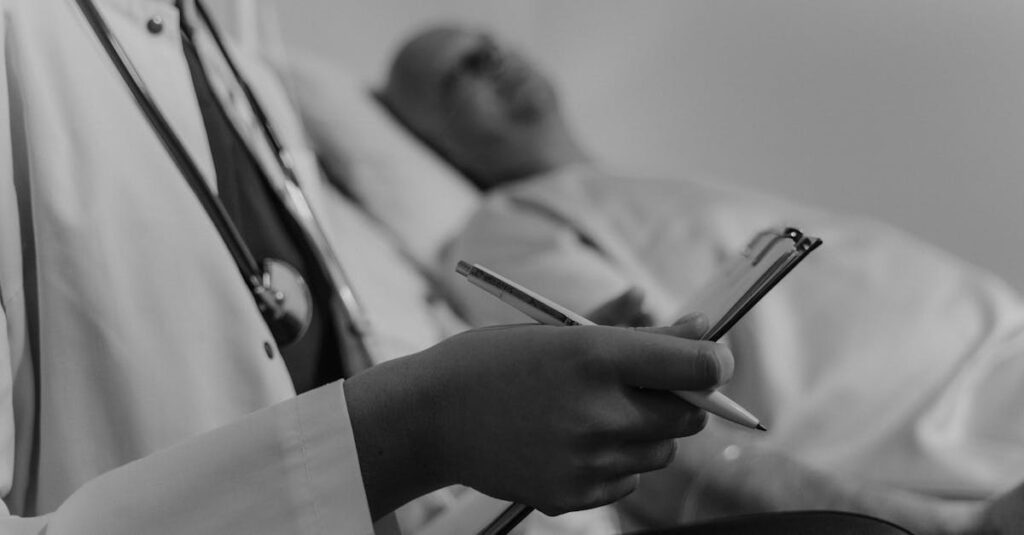 découvrez les causes, symptômes, prévention et traitements du cancer colorectal. informez-vous pour mieux comprendre cette maladie et favoriser un dépistage précoce.