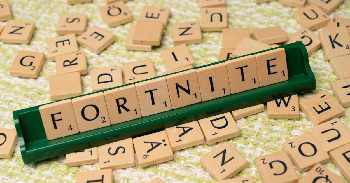 découvrez fortnite, le célèbre jeu vidéo de battle royale signé epic games. participez à des combats intenses, construisez et survivez sur une île pleine de défis !
