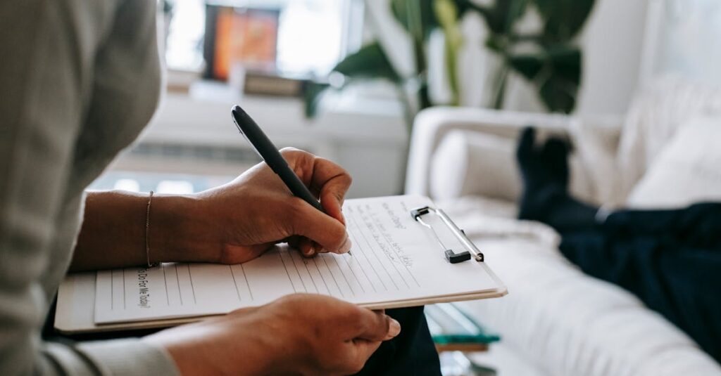 découvrez la psychothérapie : une approche professionnelle pour comprendre ses émotions, surmonter les difficultés et améliorer son bien-être mental grâce à un accompagnement personnalisé.