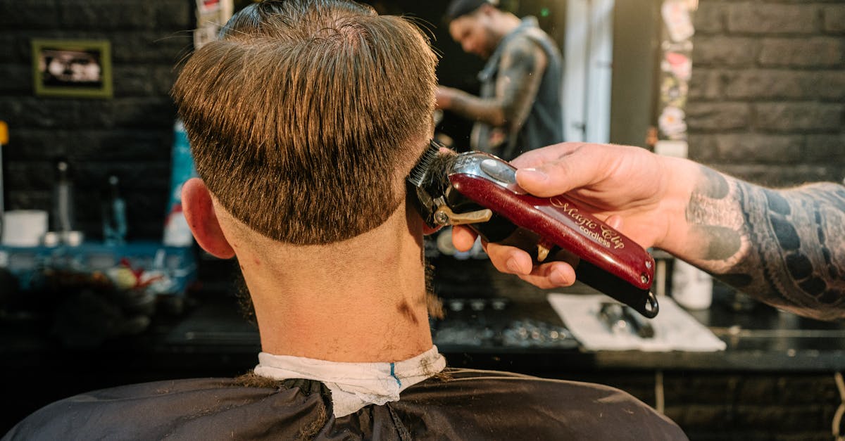 découvrez des idées tendances de coupes courtes pour tous les styles et types de cheveux. conseils, inspirations et astuces pour réussir votre short haircut et sublimer votre look.