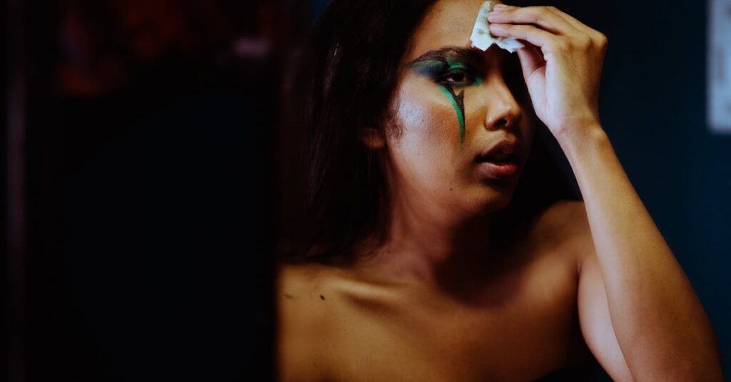 découvrez des méthodes efficaces et naturelles pour enlever un hickey rapidement. conseils et astuces pour cacher ou éliminer les marques d'hickey facilement.