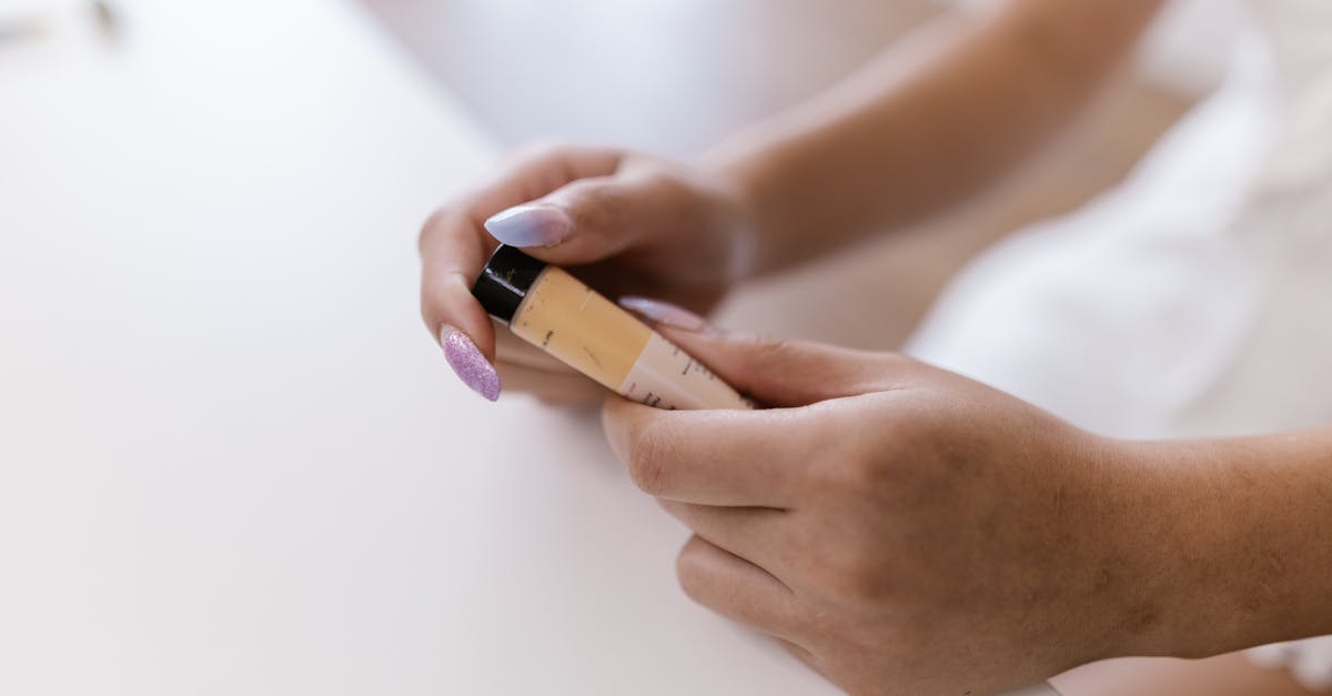 découvrez soft serve nails, l'art des ongles tout en douceur avec des designs créatifs et tendance pour un style unique et raffiné.