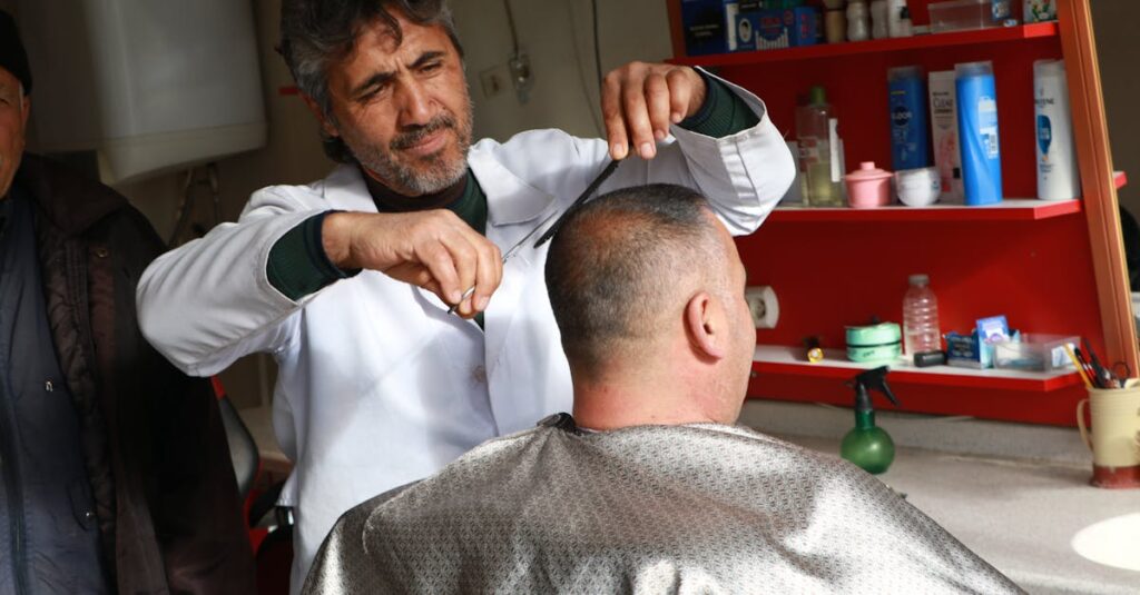 Coiffure après 60 ans : découvrez la coupe de cheveux ‘diamant’ pour un maximum de volume découvrez les coiffures tendance pour les plus de 60 ans, alliant élégance et modernité pour sublimer votre style à tout âge.