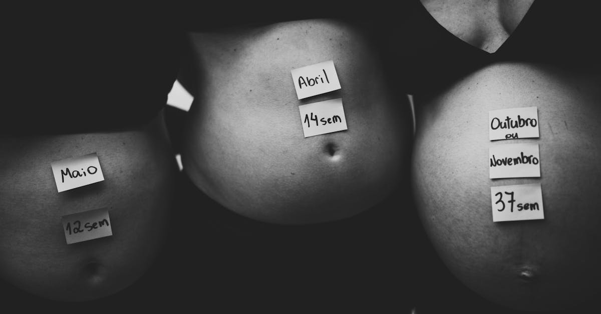 suivez votre grossesse jour après jour avec notre calendrier de grossesse détaillé, comprenant des conseils, des informations sur le développement du bébé et des astuces pour chaque étape de votre grossesse.