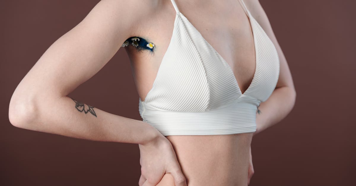 découvrez des conseils efficaces pour soulager l'eczéma sous les aisselles, prévenir les irritations et apaiser votre peau sensible au quotidien.