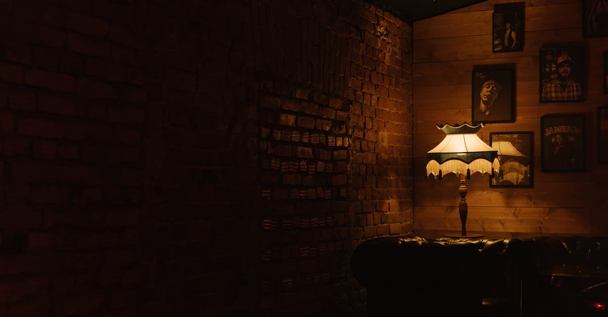 découvrez notre collection de meubles vintage uniques alliant élégance rétro et qualité artisanale pour sublimer votre intérieur.